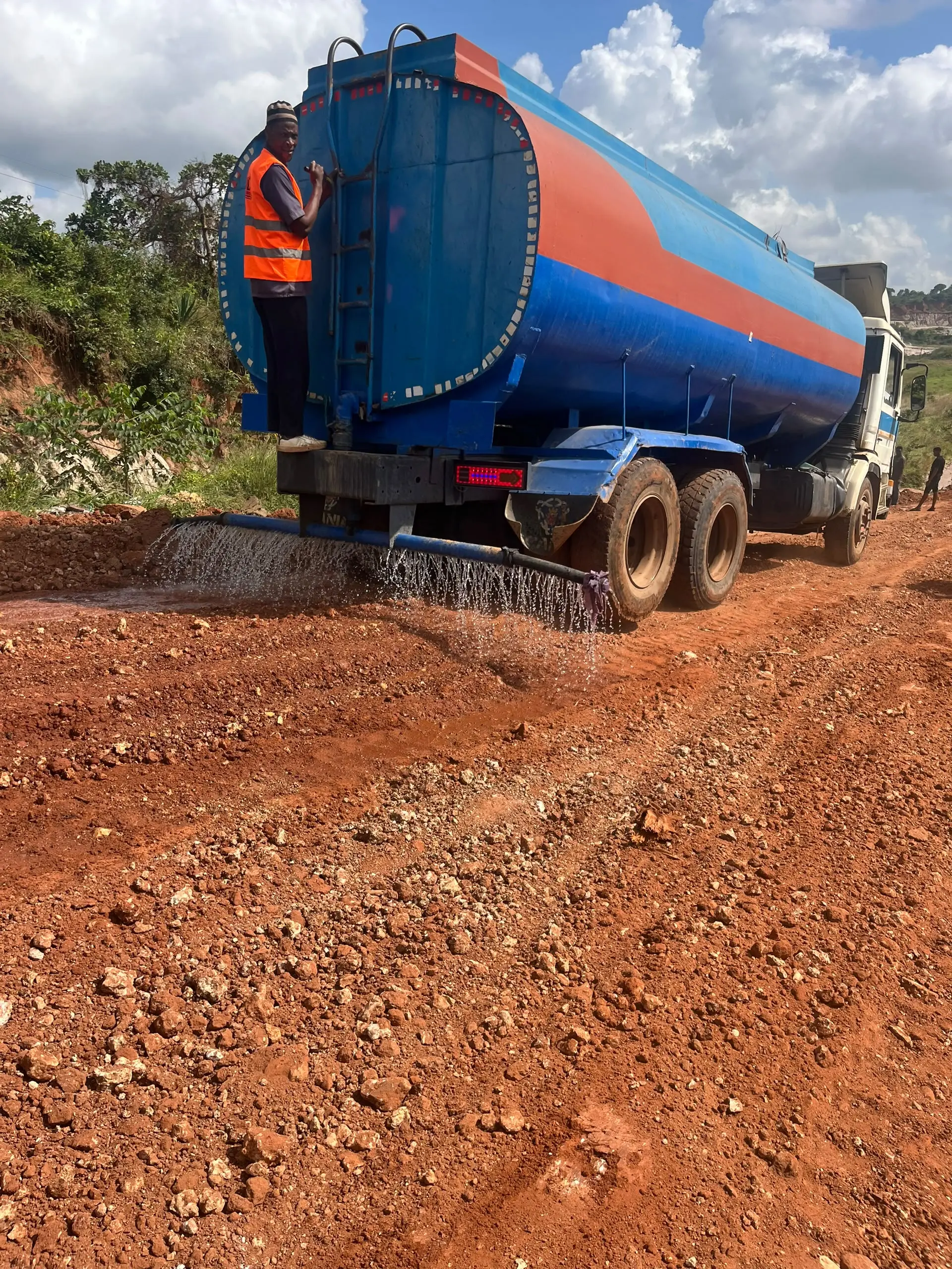 TANROADS Mwanambaya Road Project - photo 11