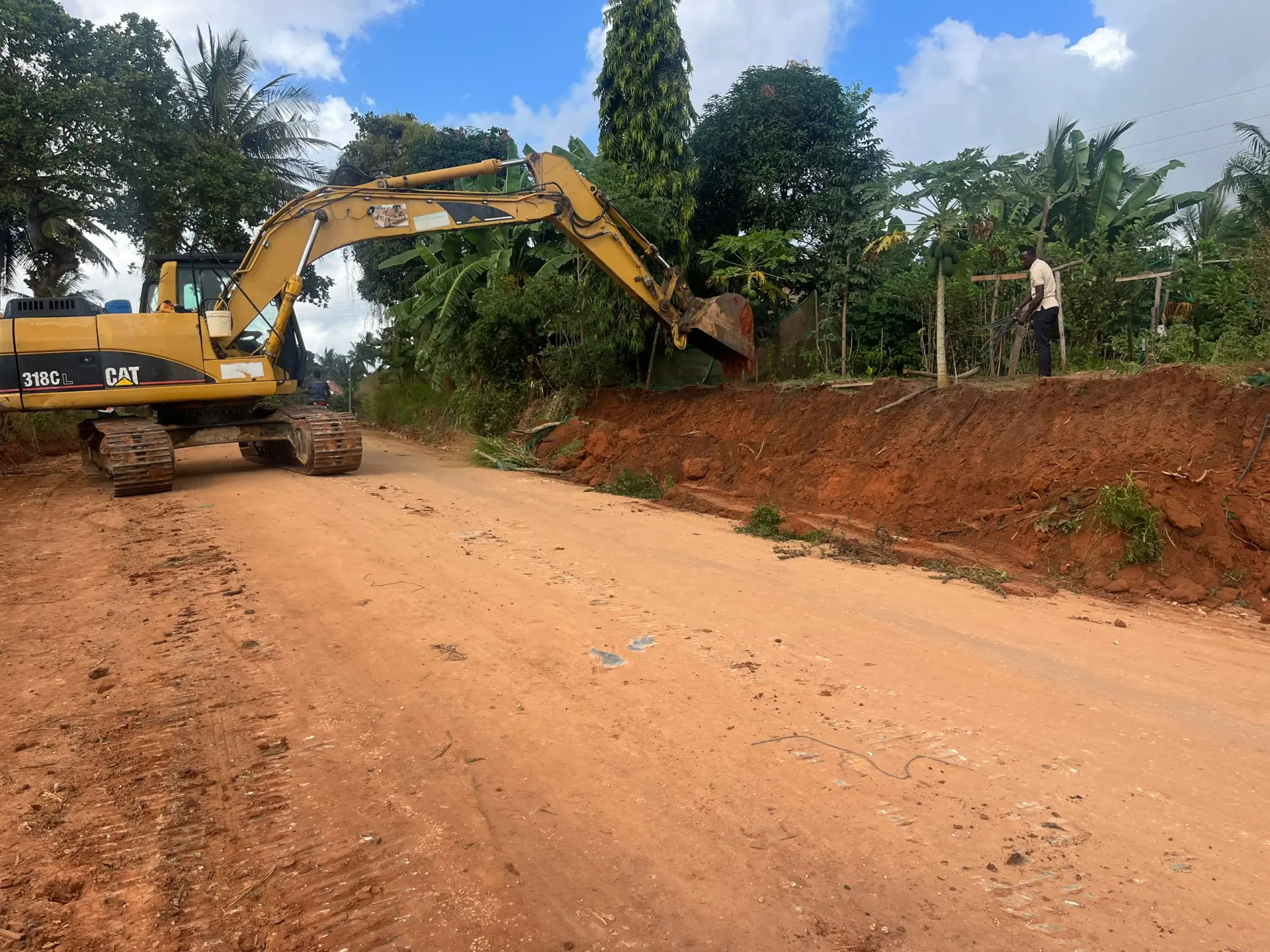 TANROADS Mwanambaya Road Project - photo 12